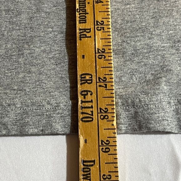 Life is Good Tee T-Shirt Mens Medium "Sunday Funday" Football‎ Short Sleeve Gray - Picture 7 of 7